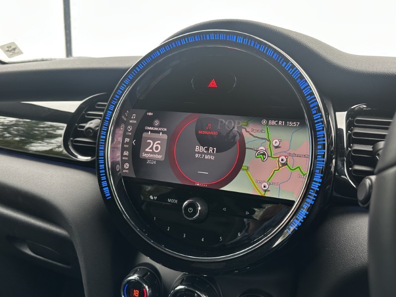 2022 (22) MINI HATCHBACK 1.5 Cooper Sport 5dr Auto 3538689