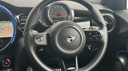 2022 (22) MINI HATCHBACK 1.5 Cooper Sport 5dr Auto 3538683