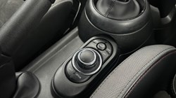 2022 (22) MINI HATCHBACK 1.5 Cooper Sport 5dr Auto 3538697