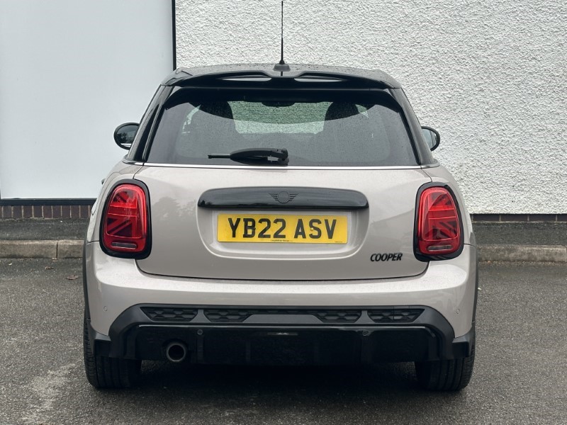 2022 (22) MINI HATCHBACK 1.5 Cooper Sport 5dr Auto 3538672