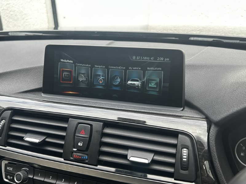 2017 (17) BMW 4 SERIES 420d [190] Luxury 5dr Auto [Professional Media] 3578498