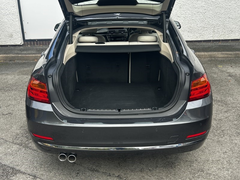 2017 (17) BMW 4 SERIES 420d [190] Luxury 5dr Auto [Professional Media] 3578473