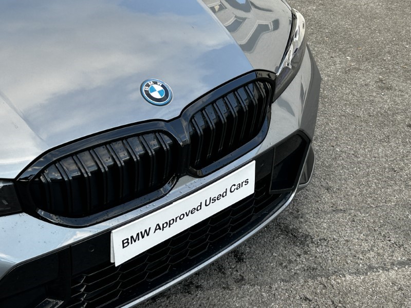 2022 (72) BMW 3 SERIES 330e M Sport 5dr Step Auto 3589924