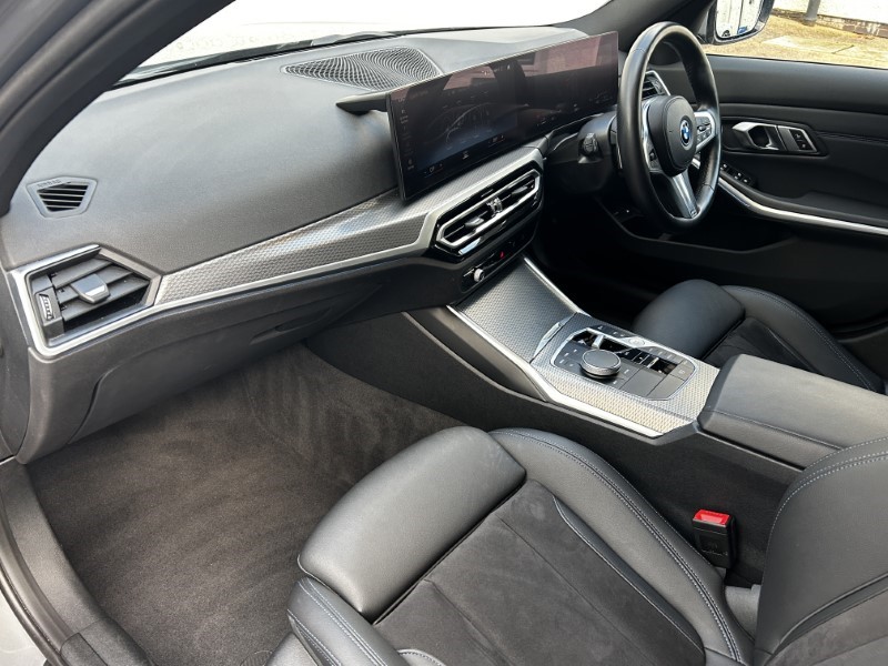 2022 (72) BMW 3 SERIES 330e M Sport 5dr Step Auto 3589910