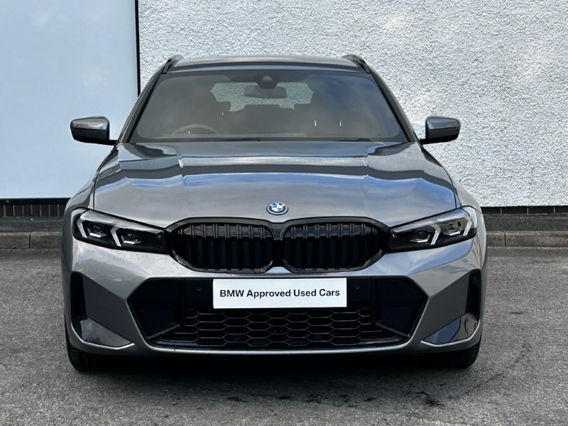 2022 (72) BMW 3 SERIES 330e M Sport 5dr Step Auto 3589923
