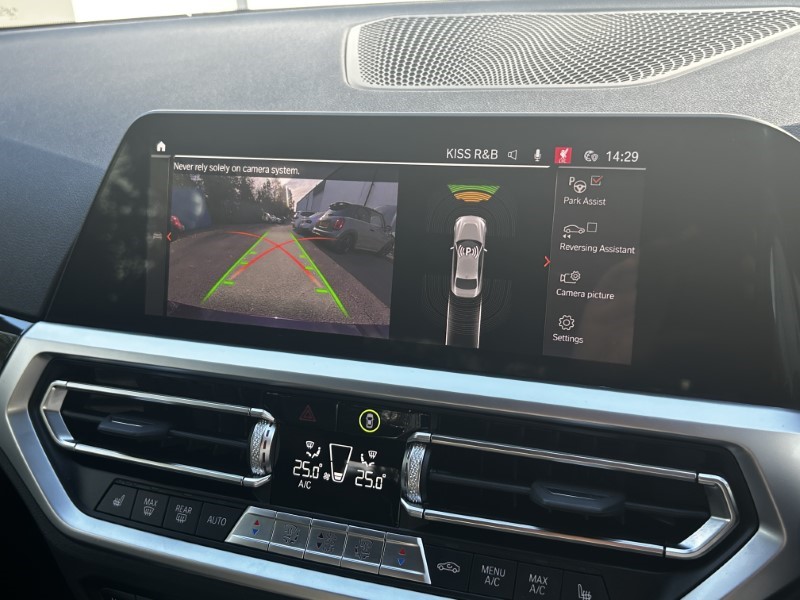 2022 (22) BMW 2 SERIES 220i M Sport 2dr Step Auto 3592888