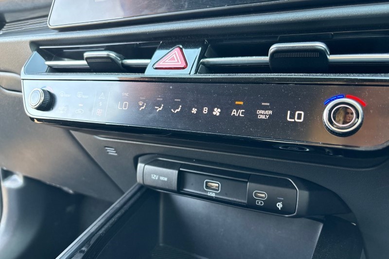 2023 (73) KIA NIRO 1.6 GDi Hybrid 3 5dr DCT 3527785