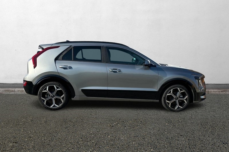2023 (73) KIA NIRO 1.6 GDi Hybrid 3 5dr DCT 3527768