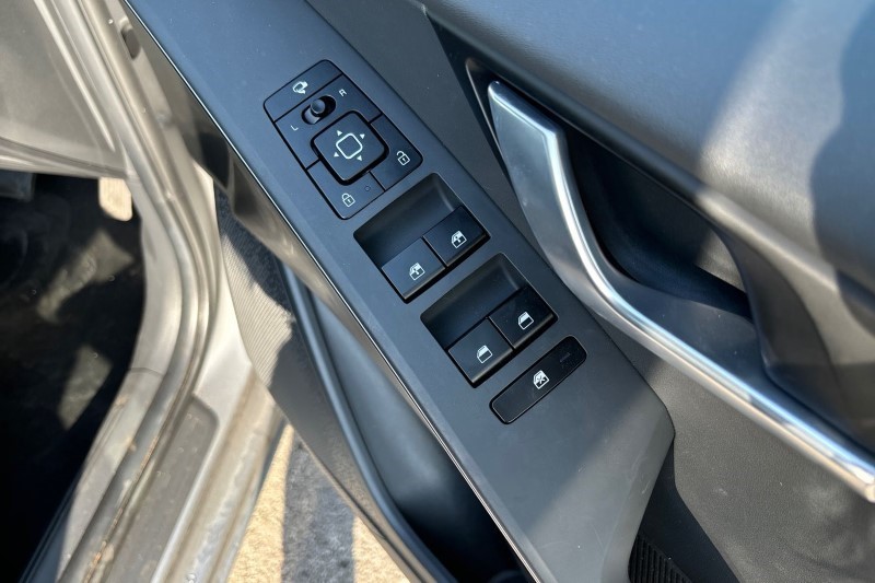 2023 (73) KIA NIRO 1.6 GDi Hybrid 3 5dr DCT 3527776