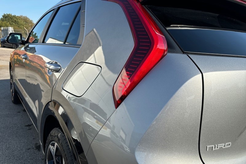 2023 (73) KIA NIRO 1.6 GDi Hybrid 3 5dr DCT 3527794