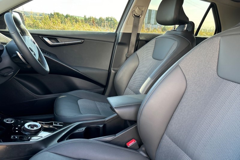 2023 (73) KIA NIRO 1.6 GDi Hybrid 3 5dr DCT 3527788