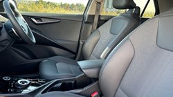 2023 (73) KIA NIRO 1.6 GDi Hybrid 3 5dr DCT 3527788