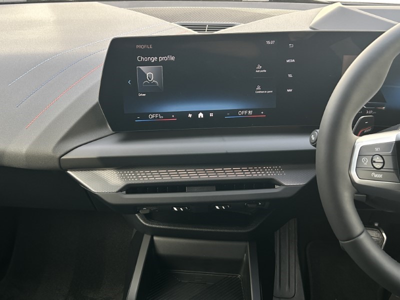 2025 (25) BMW 2 SERIES 220 M Sport 4dr Step Auto [Tech PLUS Pack] 3985720