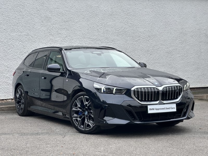 2025 (25) BMW I5 250kW eDrive40 M Sport 84kWh 5dr Auto [Tech PLUS/22kW] 4658972