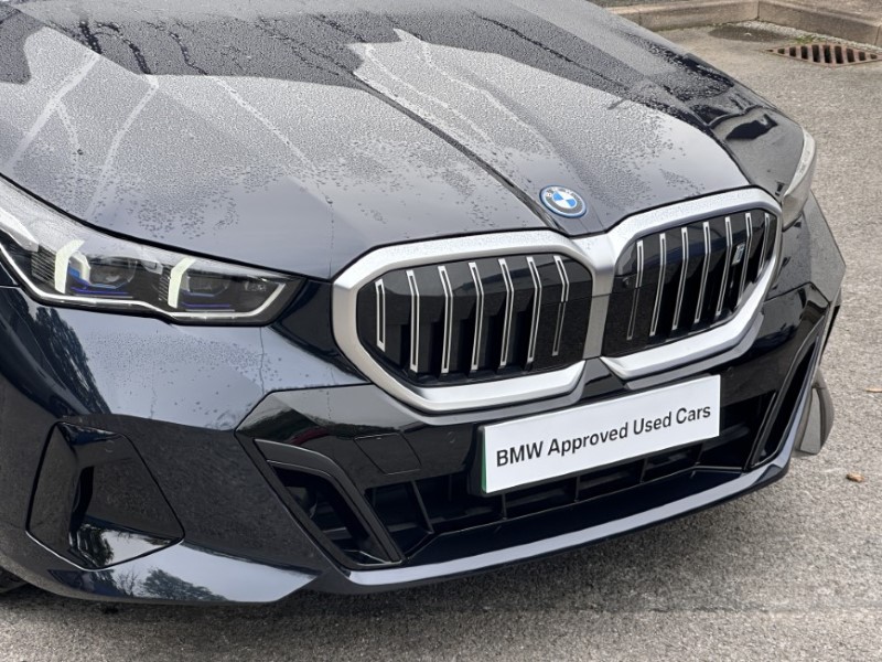 2025 (25) BMW I5 250kW eDrive40 M Sport 84kWh 5dr Auto [Tech PLUS/22kW] 4658975