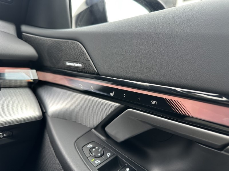 2025 (25) BMW I5 250kW eDrive40 M Sport 84kWh 5dr Auto [Tech PLUS/22kW] 4658998