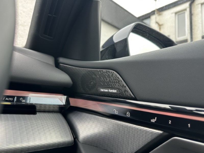 2025 (25) BMW I5 250kW eDrive40 M Sport 84kWh 5dr Auto [Tech PLUS/22kW] 4658997