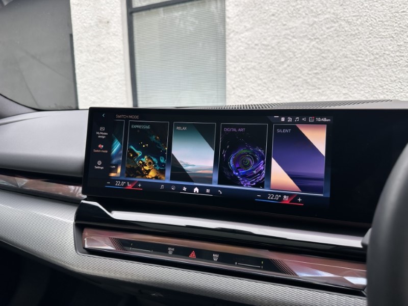 2025 (25) BMW I5 250kW eDrive40 M Sport 84kWh 5dr Auto [Tech PLUS/22kW] 4658959