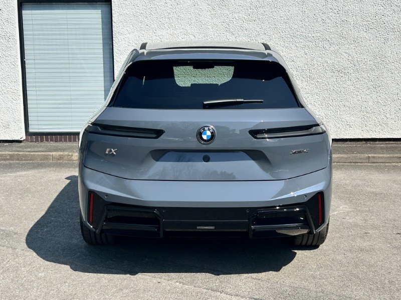 2025 (25) BMW iX 300kW xDrive45 M Sport 101kWh 5dr Auto [Skylounge] 4190329