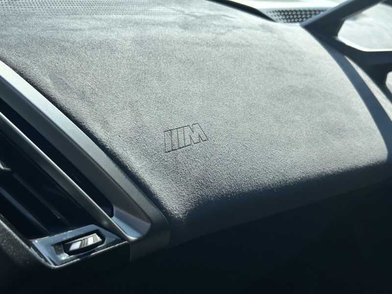 2025 (25) BMW iX 300kW xDrive45 M Sport 101kWh 5dr Auto [Skylounge] 4190367