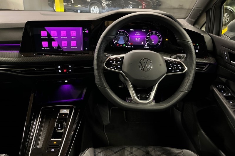 2023 (23) VOLKSWAGEN GOLF 1.5 eTSI 150 R-Line 5dr DSG 3481378