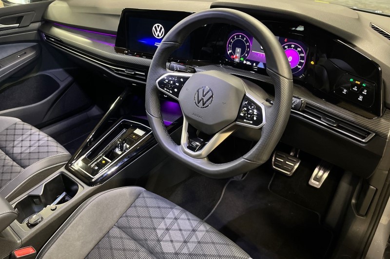 2023 (23) VOLKSWAGEN GOLF 1.5 eTSI 150 R-Line 5dr DSG 3481367