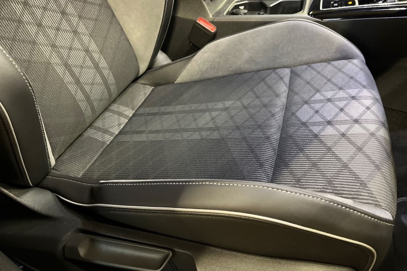 2023 (23) VOLKSWAGEN GOLF 1.5 eTSI 150 R-Line 5dr DSG 3481372