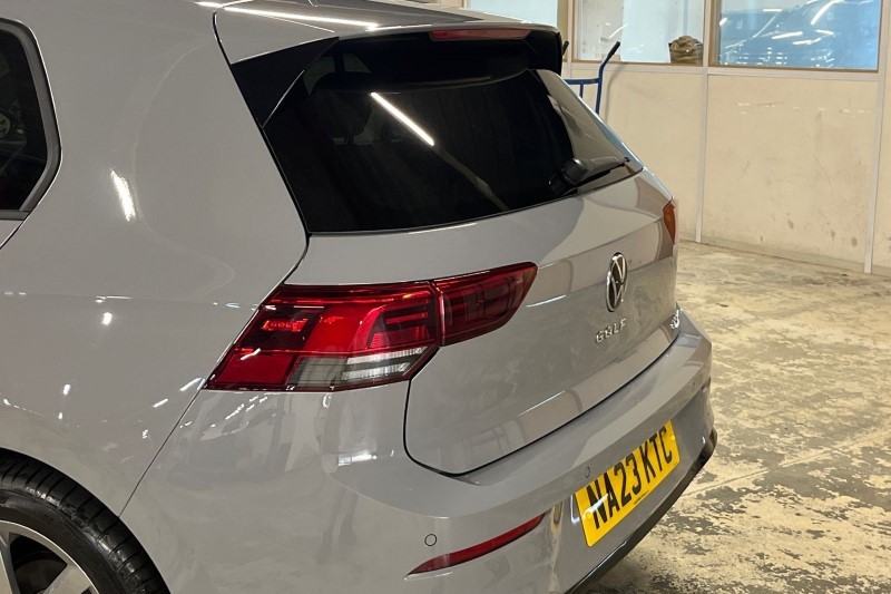 2023 (23) VOLKSWAGEN GOLF 1.5 eTSI 150 R-Line 5dr DSG 3481398