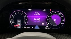 2023 (23) VOLKSWAGEN GOLF 1.5 eTSI 150 R-Line 5dr DSG 3481377