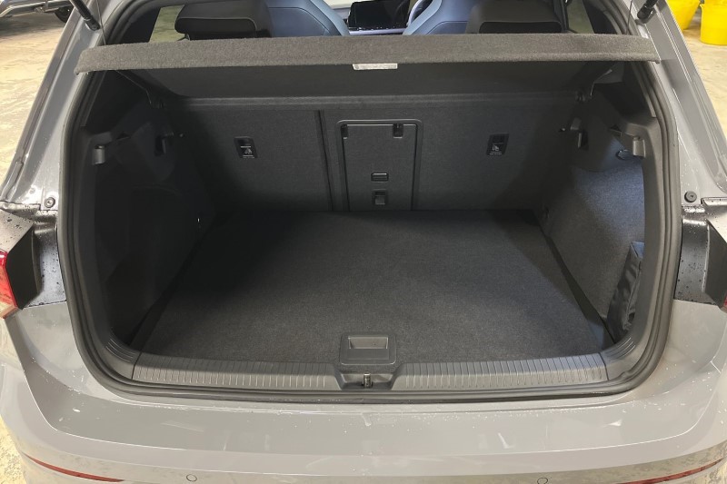 2023 (23) VOLKSWAGEN GOLF 1.5 eTSI 150 R-Line 5dr DSG 3481391