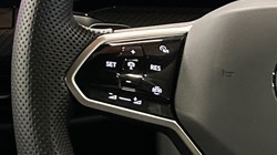 2023 (23) VOLKSWAGEN GOLF 1.5 eTSI 150 R-Line 5dr DSG 3481375