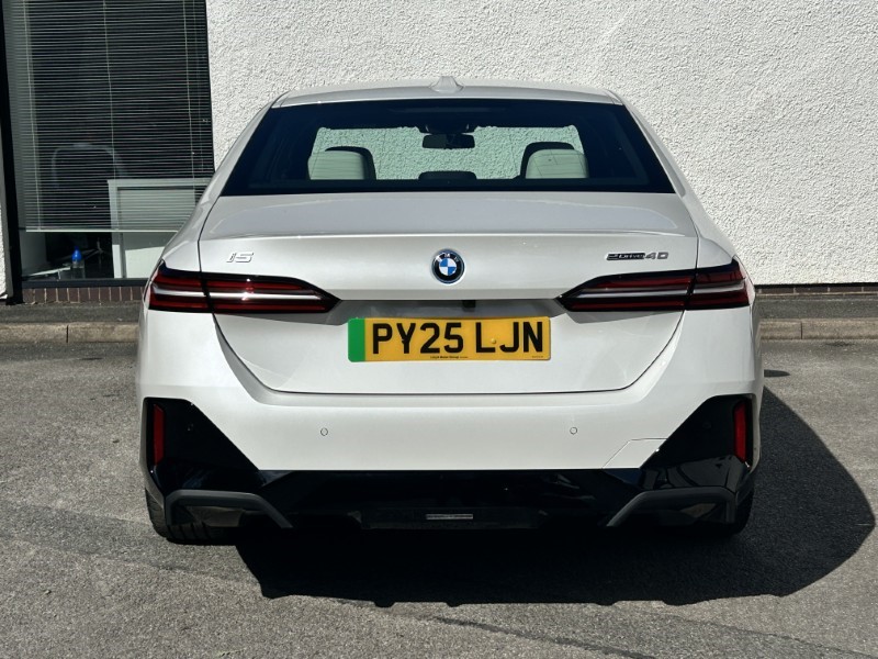 2025 (25) BMW I5 250kW eDrive40 M Sport 84kWh 4dr Auto [22kWCh] 4431000