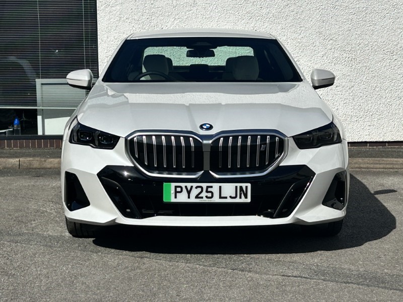 2025 (25) BMW I5 250kW eDrive40 M Sport 84kWh 4dr Auto [22kWCh] 4431011