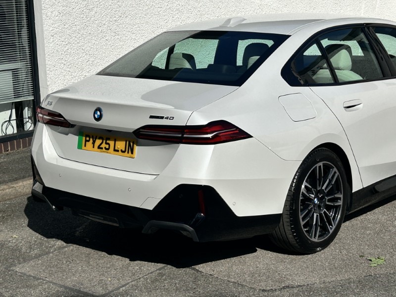 2025 (25) BMW I5 250kW eDrive40 M Sport 84kWh 4dr Auto [22kWCh] 4431004