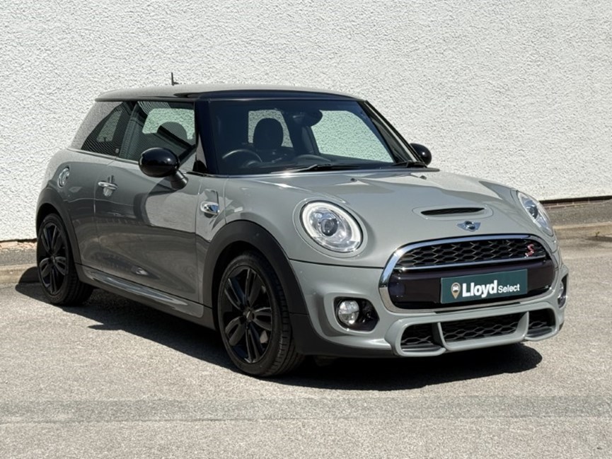 2018 (18) MINI HATCHBACK 2.0 Cooper S Works 210 3dr