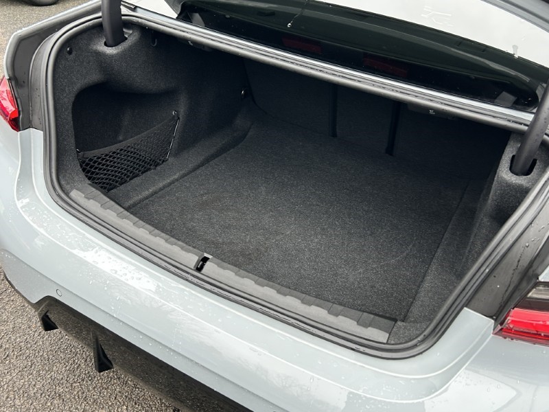 2024 (74) BMW 3 SERIES 320i M Sport 4dr Step Auto 4932053