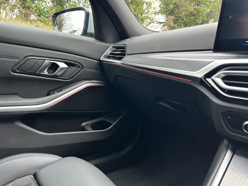 2024 (74) BMW 3 SERIES 320i M Sport 4dr Step Auto 4932043