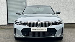 2024 (74) BMW 3 SERIES 320i M Sport 4dr Step Auto 4932070