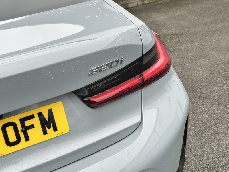 2024 (74) BMW 3 SERIES 320i M Sport 4dr Step Auto 4932051