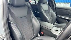 2024 (74) BMW 3 SERIES 320i M Sport 4dr Step Auto 4932056