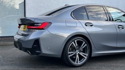 2024 (74) BMW 3 SERIES 320i M Sport 4dr Step Auto 4925638