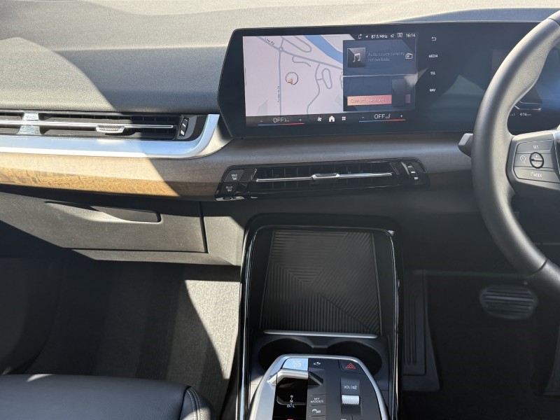 2025 (25) BMW 2 SERIES 225e xDrive Luxury 5dr DCT 4467003