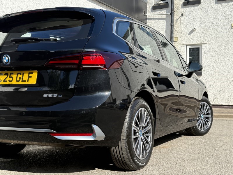 2025 (25) BMW 2 SERIES 225e xDrive Luxury 5dr DCT 4467020