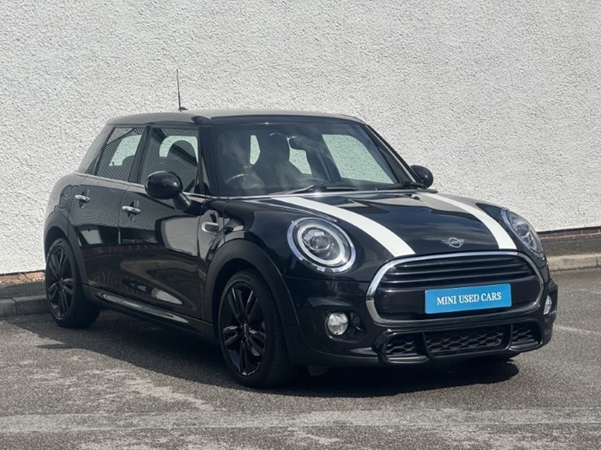 2019 (19) MINI HATCHBACK 1.5 Cooper Sport II 5dr