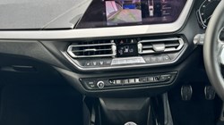 2020 (70) BMW 1 SERIES 118i M Sport 5dr 4560196