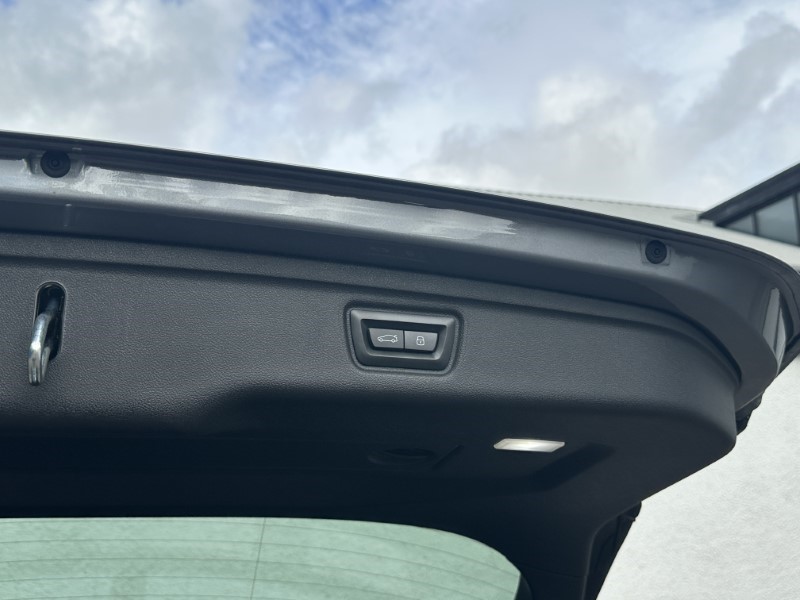 2025 (75) BMW M3 xDrive 530 Competition M 5dr Step Auto 4511341