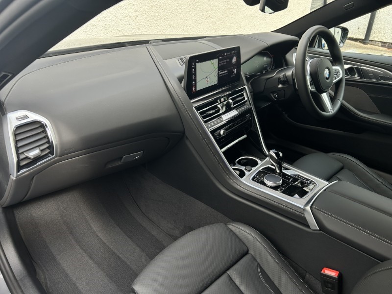 2025 (75) BMW 8 SERIES 840i M Sport 2dr Auto 4510859