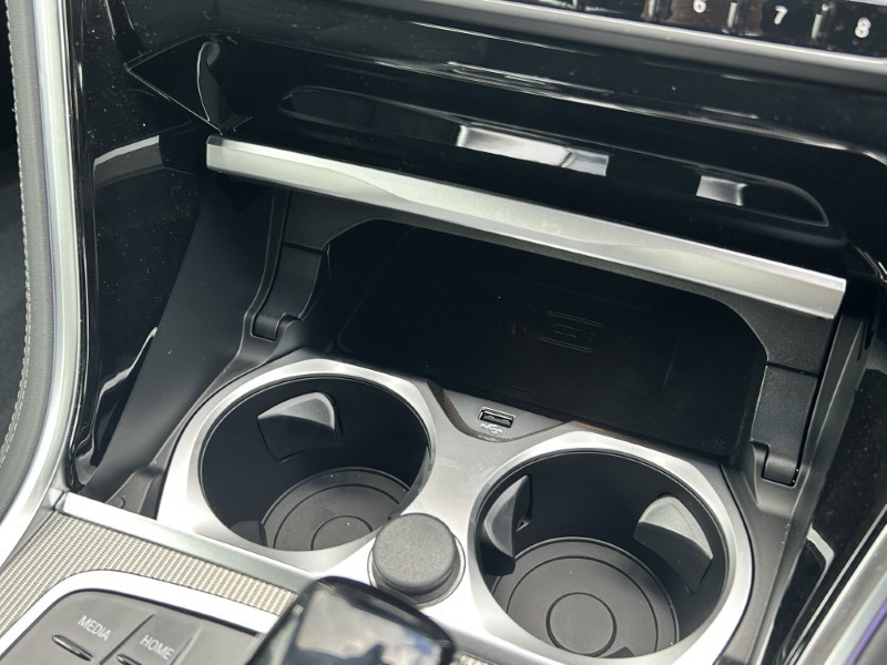 2025 (75) BMW 8 SERIES 840i M Sport 2dr Auto 4510846