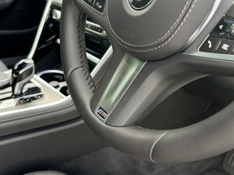 2025 (75) BMW 8 SERIES 840i M Sport 2dr Auto 4510856