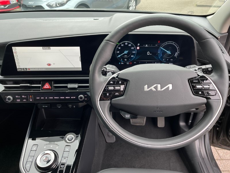 2023 (73) KIA NIRO 150kW 3 64kWh 5dr Auto 3413930